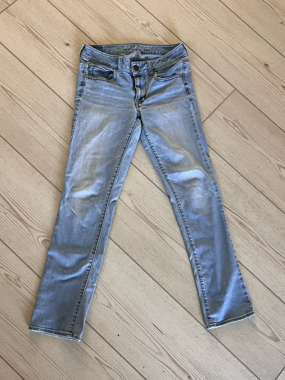 American Eagle Outfitters Women's Light Blue Skinny Jeans